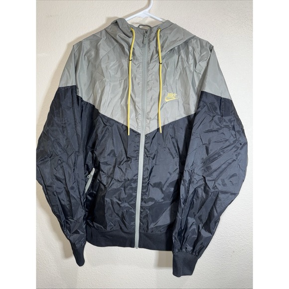 Nike Other - NIKE Windrunner Windbreaker M-size Jacket Black/Olive